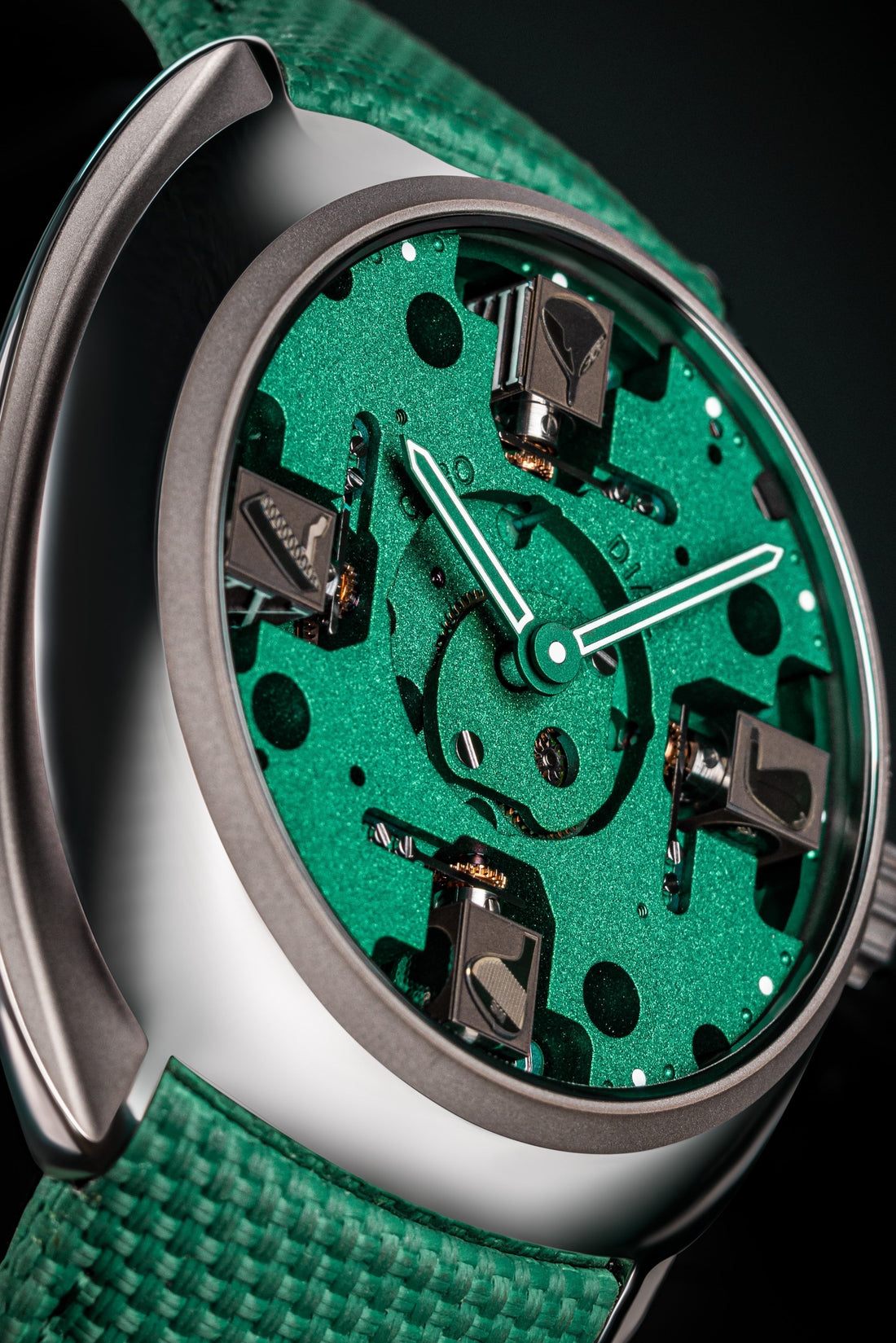 Byrne Gyro Dial Golf: Teeing Off in Style On Your Wrist - WATCHESPEDIA