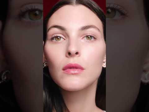 The new N°1 DE CHANEL refining youth emulsion transforms skin after just 7 days.
