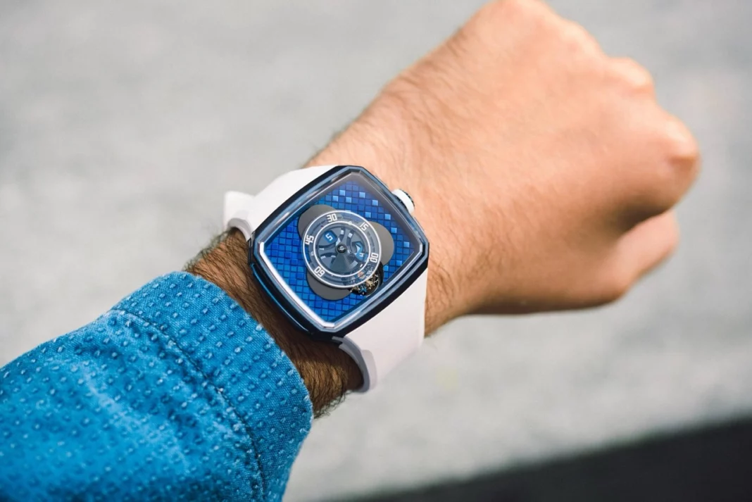 Hautlence Vagabonde Tourbillon Series 4 & 5