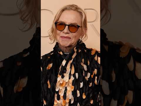 Oscar winner Amy Madigan in Dior at the 98th Academy Awards. #Oscars