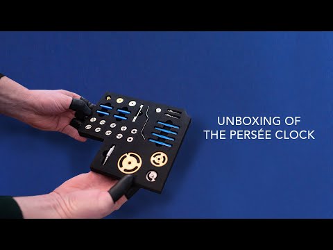 Unboxing of the Persée Table Clock | Persée Boxset