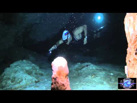 Oris x Carlos Coste: Oris Ambassador sets Guinness World Record for Freediving (2011)