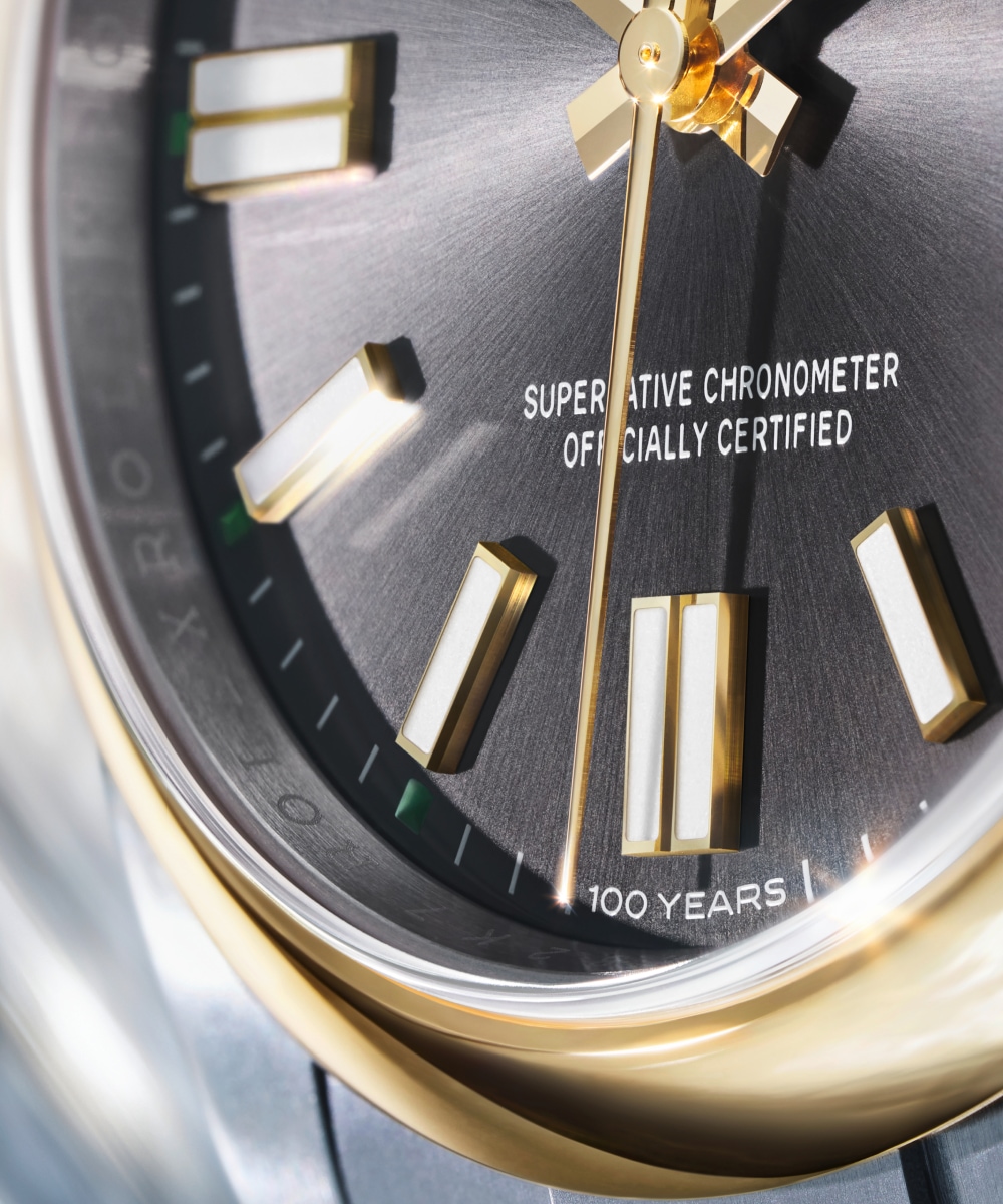 Rolex Oyster Perpetual 41 in yellow Rolesor highlighting the centenary design details