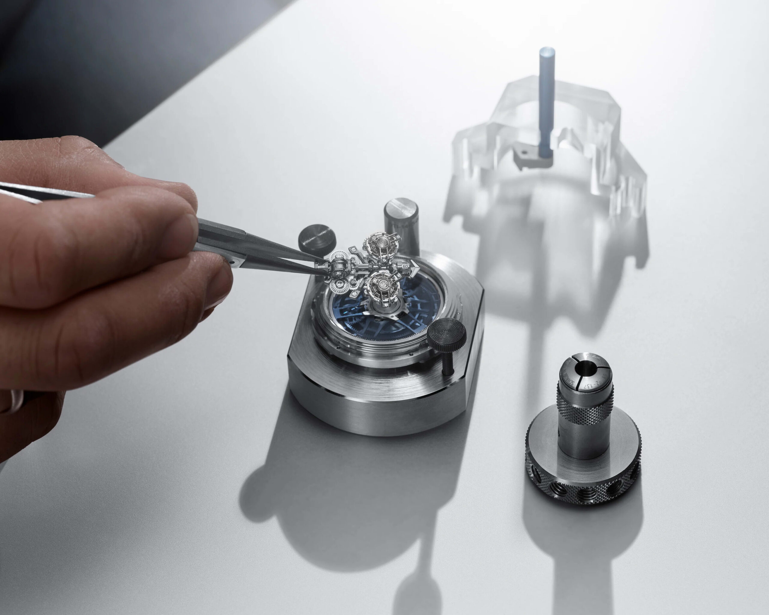 Ulysse Nardin [Super] Freak UN-252 showing twin inclined tourbillons on the minute bridge