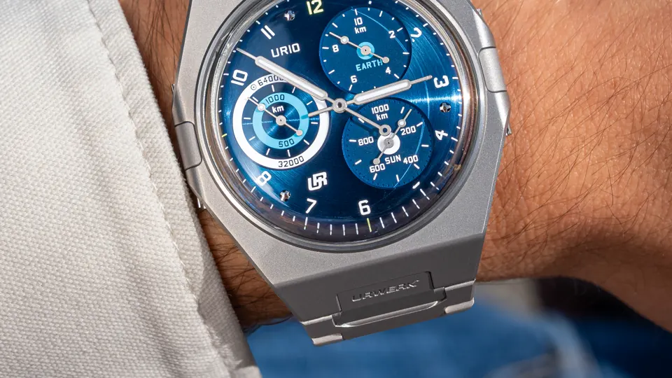 URWERK - The UR 10 Spacemeter Blue