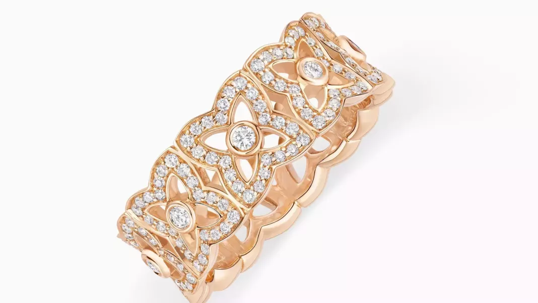DE BEERS LONDON - Lotus by DE BEERS Rings Designed for Every Moment
