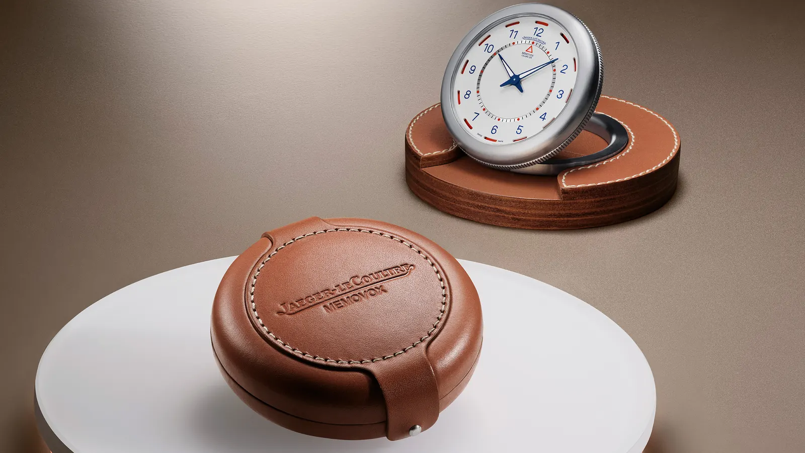 Memovox Travel Clock Calibre 256 caseback showing alarm power reserve indicator and series engraving