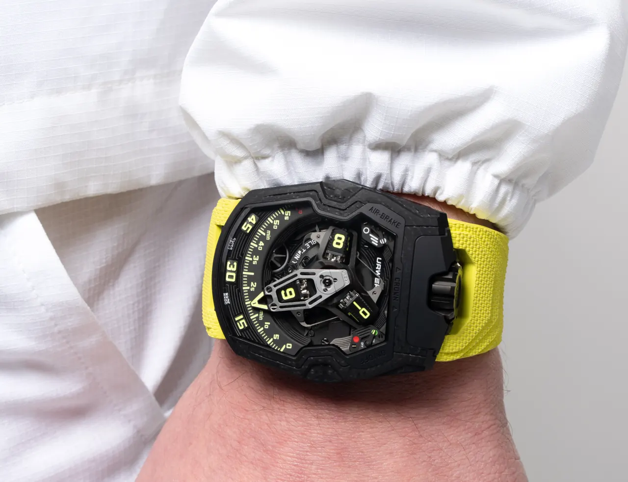 URWERK UR-230 Black Star wandering hours satellite complication dial view