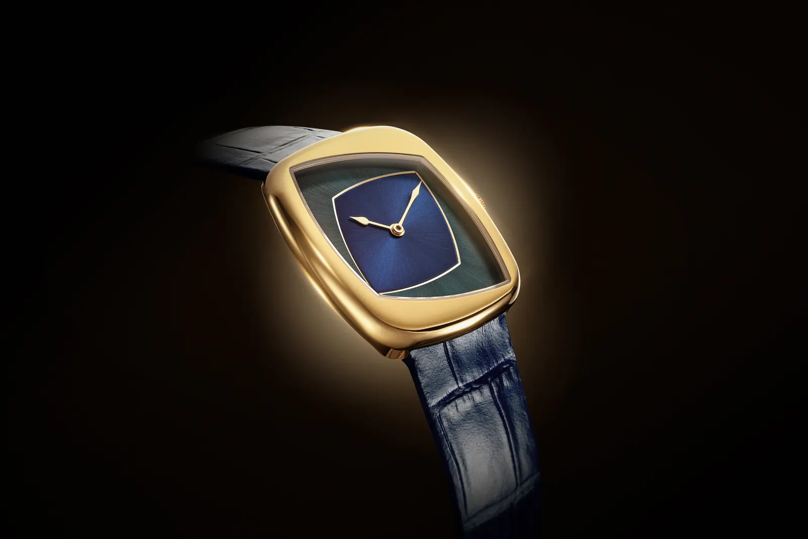 Dennison Oblique Vector dial in gold with sunray finish and black radiating lines