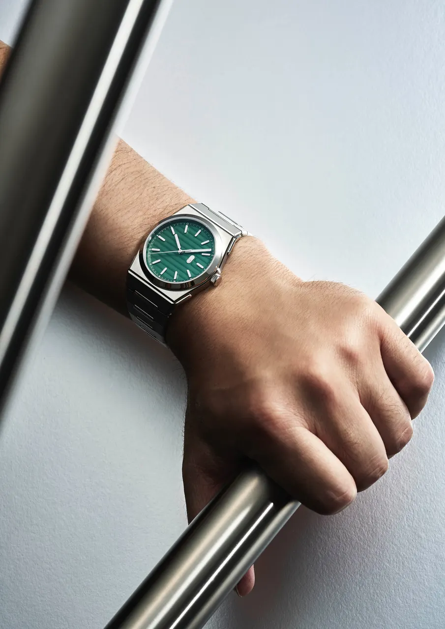 Louis Erard 2340 Forest deep green dial with horizontal lined texture