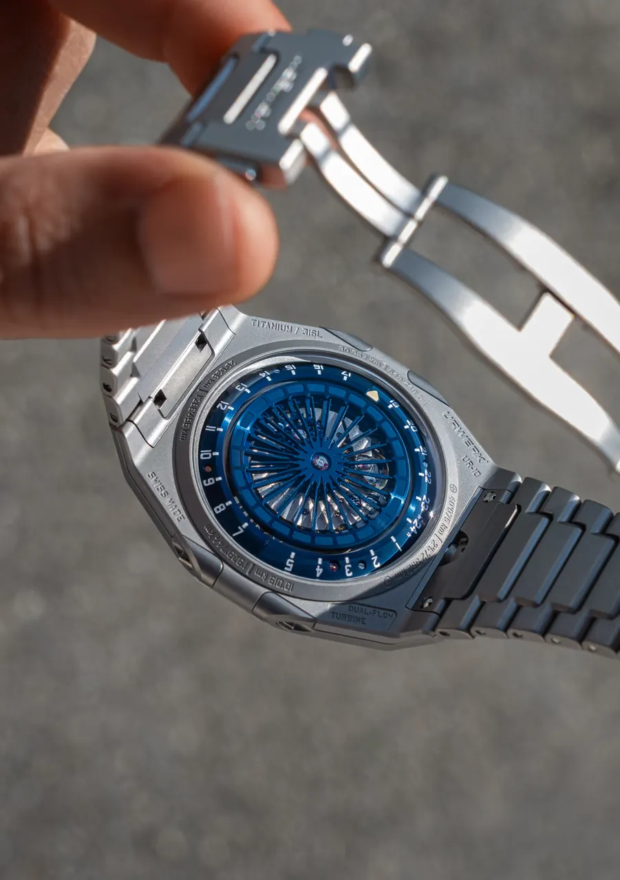 URWERK UR-10 SpaceMeter Blue titanium case side profile with Dual Flow Turbine visible