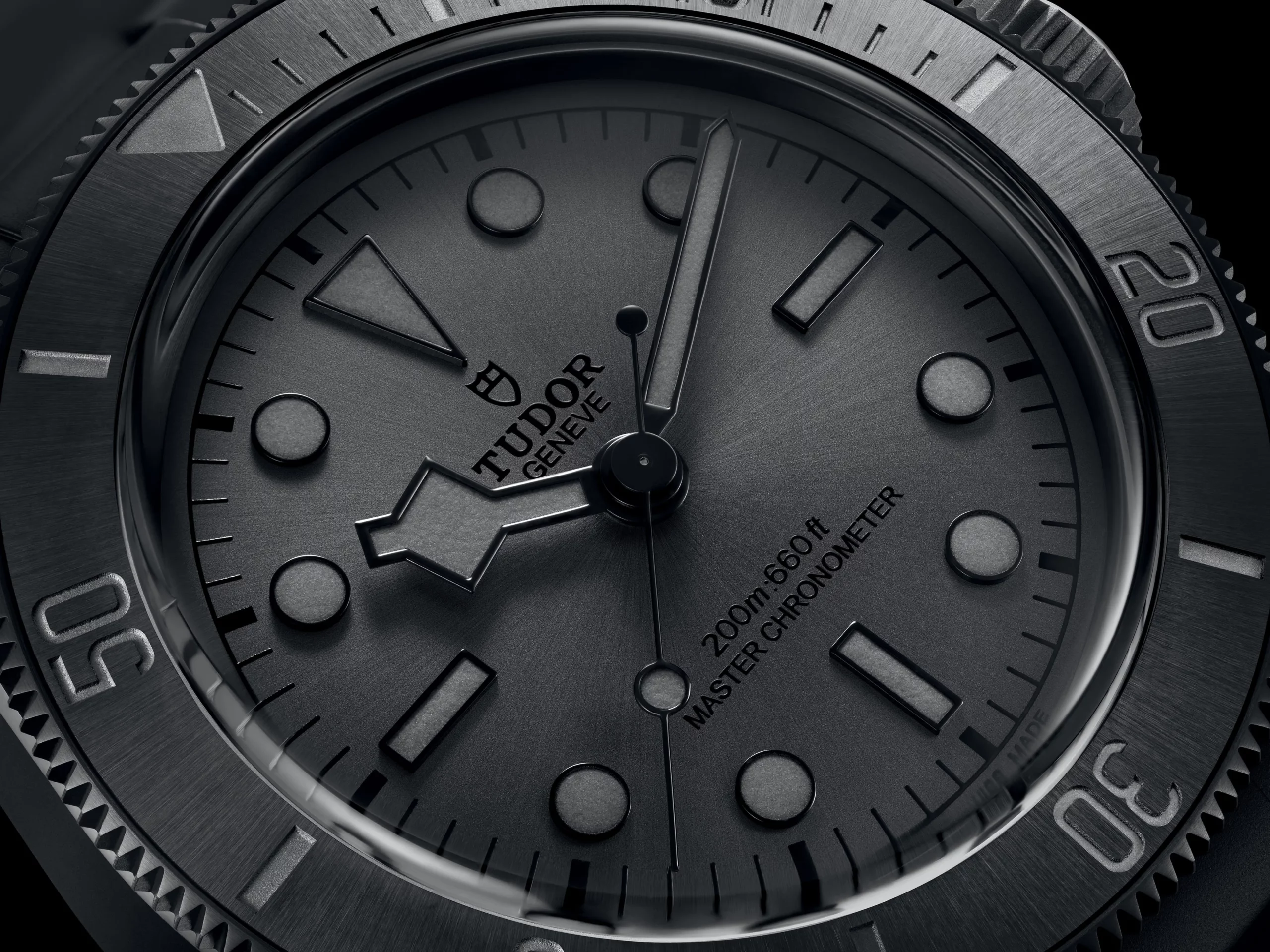 TUDOR Manufacture Calibre MT5602-U movement with tungsten rotor