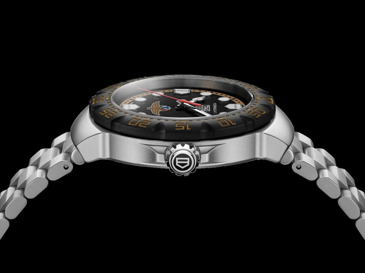 TAG Heuer Formula 1 Solargraph X Indy 500 limited edition packaging with Indy 500 branding