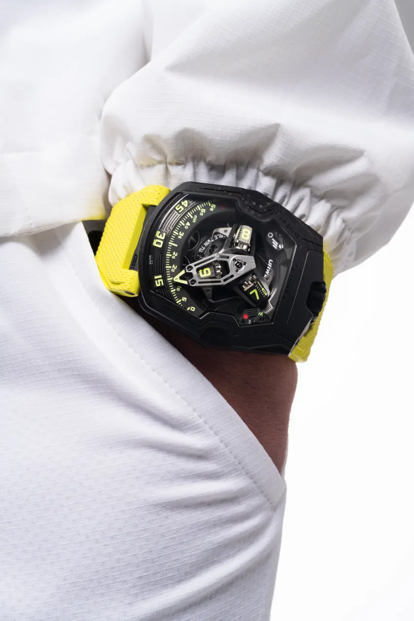 URWERK UR-230 Black Star side profile showing 44.81 mm case dimensions