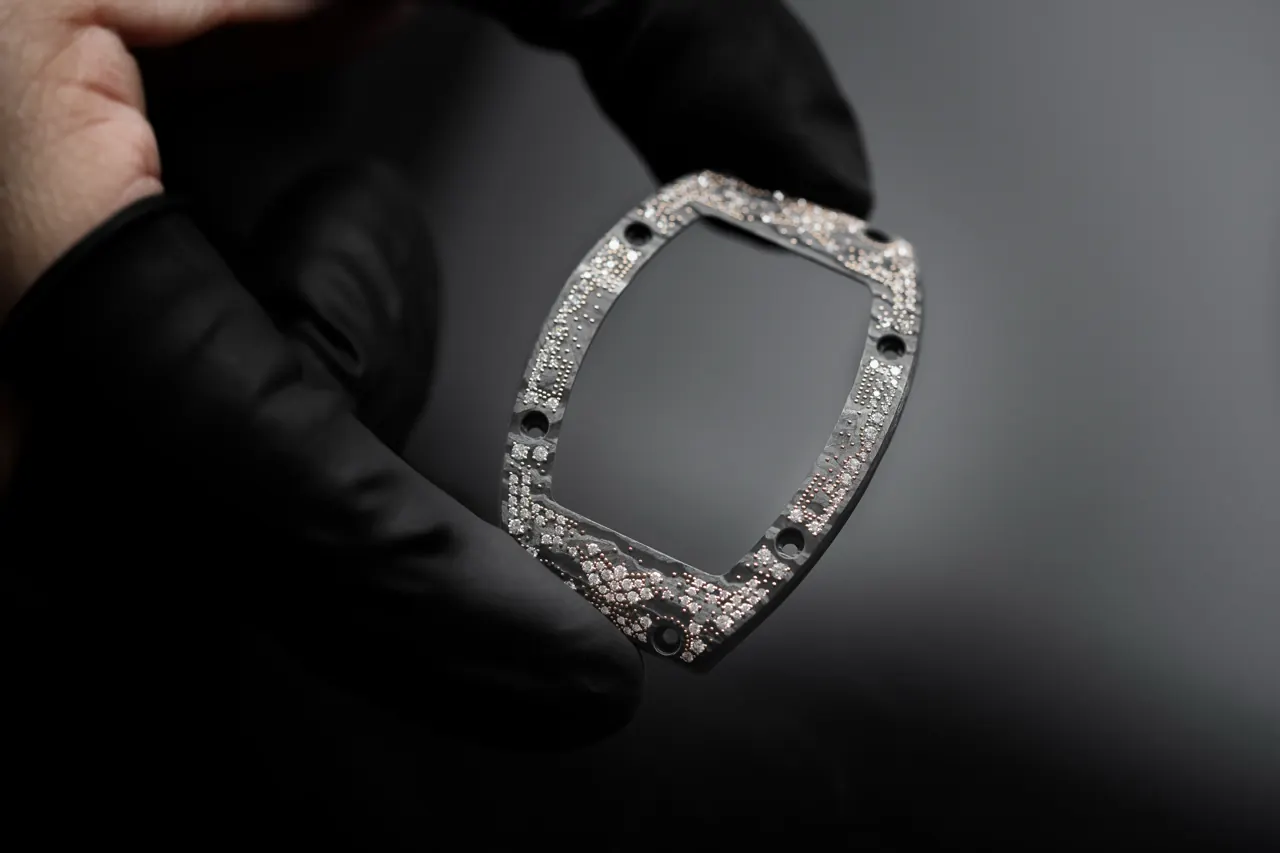 Richard Mille in-house gemsetting atelier artisan setting diamonds by hand