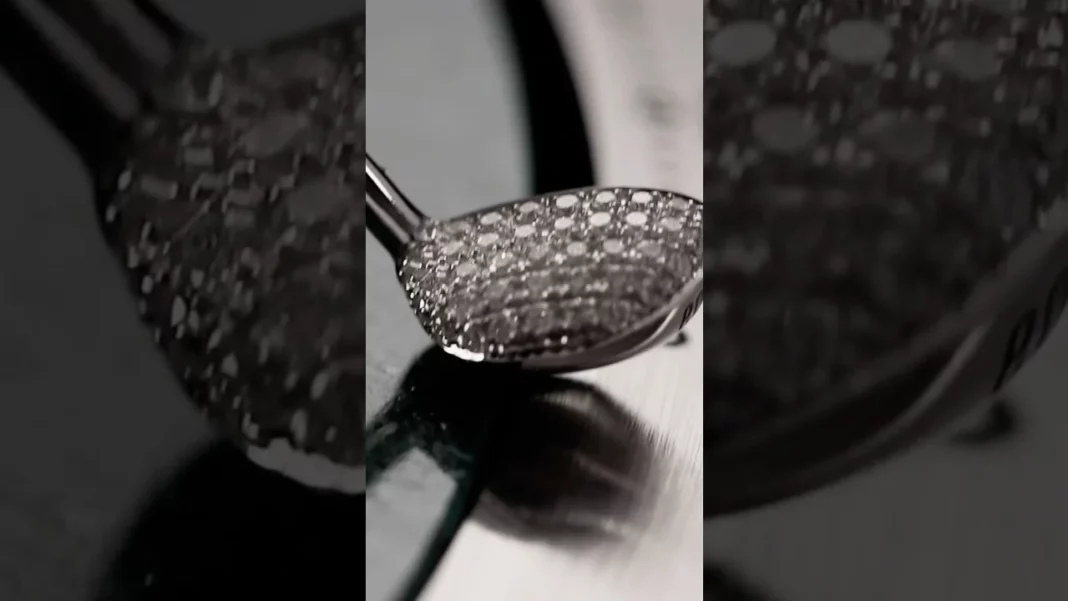 Discover the Elegance of LA VALLÉE Timepieces Crafted for Golf