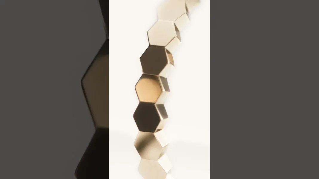 Discover the Enchantment of CHAUMET’s Bee My Love Collection