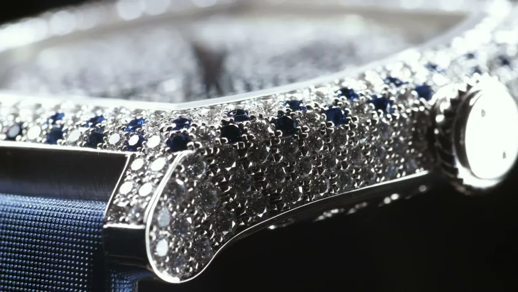 Discover the Revolutionary Élégante by F.P. JOURNE