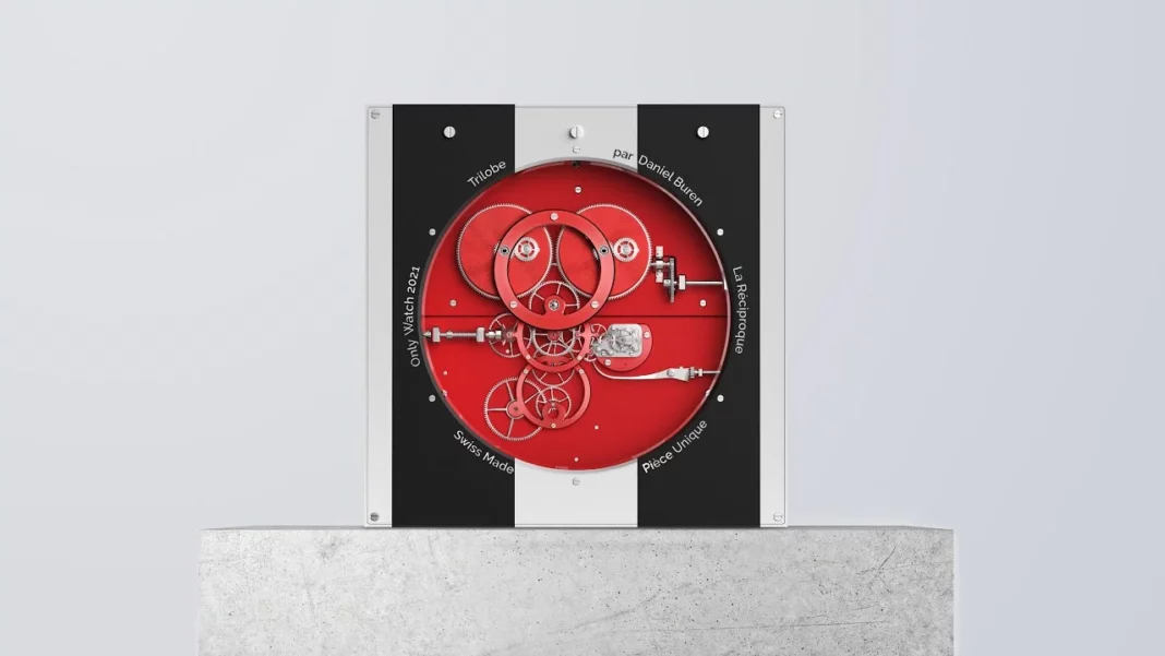 Discover the Unique Trilobe, La Réciproque Watch
