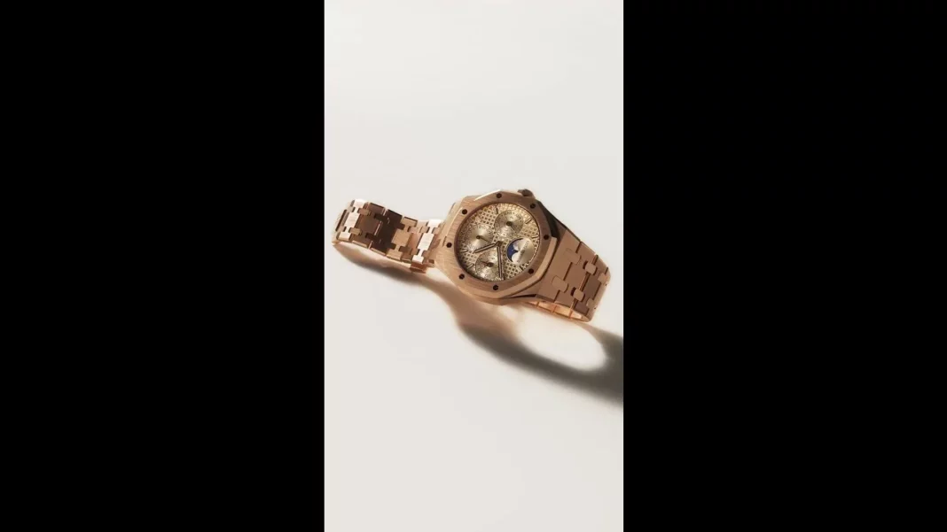AUDEMARS PIGUET - Exploring the Royal Oak Perpetual Calendar’s Timeless Glow