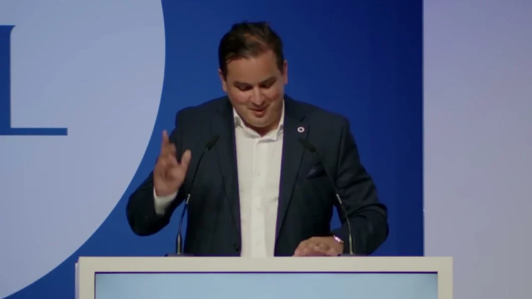 ID GENÈVE WATCHES - Inspirational Graduation Speech at Ecole Hôtelière de Lausanne
