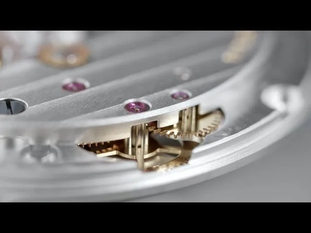 Mastering the Art of Dismantling the Balance Bridge in Fine Timepieces