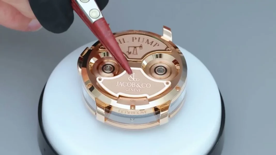 JACOB & CO - The Artistry of The Jacob & Co. Oil Pump Watch