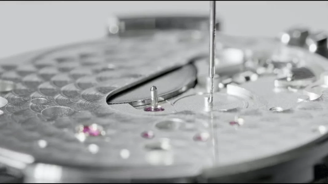 Understanding the Art of Automatic Oiling in Glashütte Watches