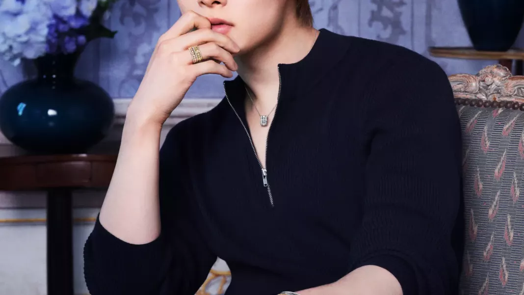 DAMIANI - The New Campaign Starring Stray Kids I N And Mariacarla Boscono
