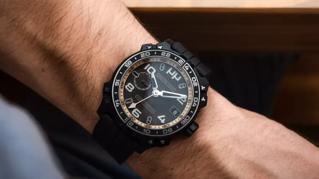 MAURON MUSY - Mu04 Gmt Sport
