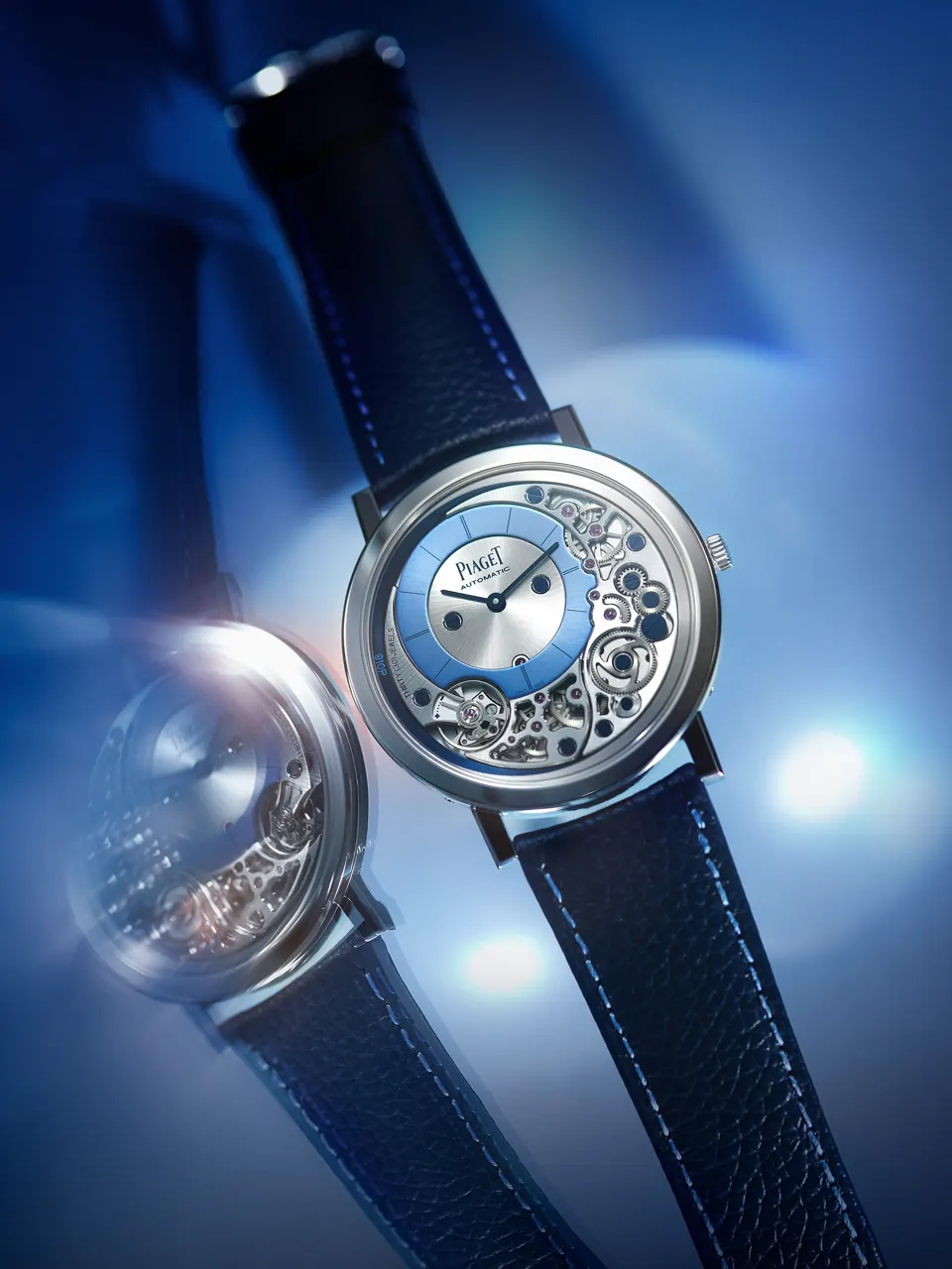Piaget Altiplano Ultimate Automatic 910P Wristcheck edition in white gold with blue peripheral rotor