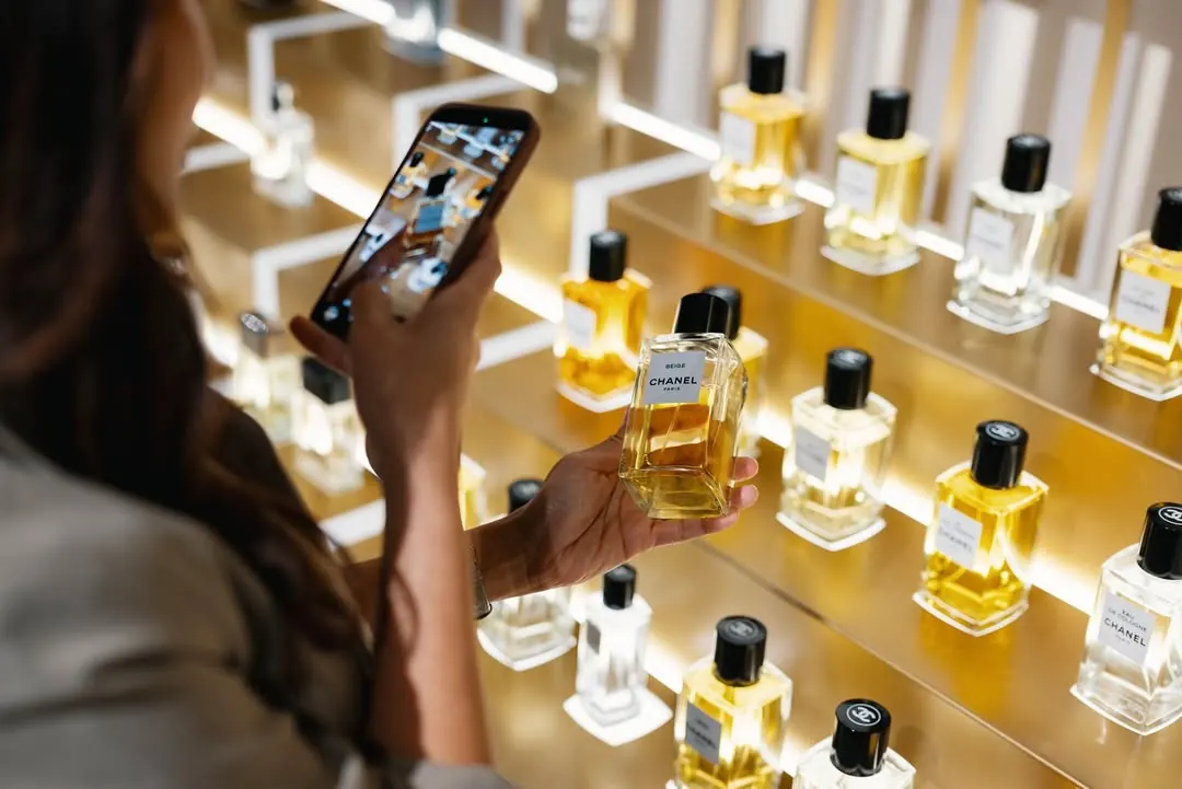 CHANEL Grand Parfumeur Masterclass fragrance display at Harrods London