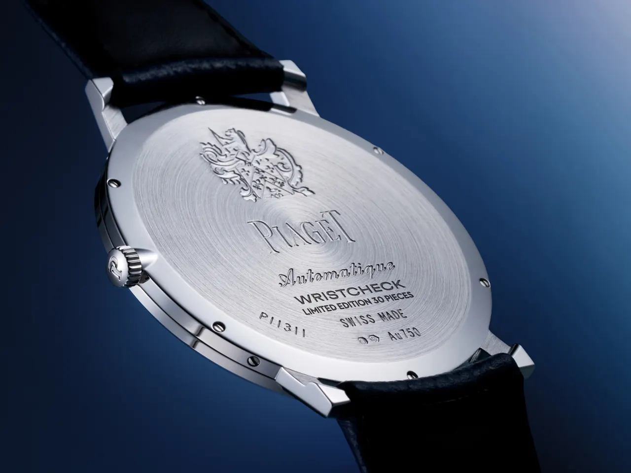 Piaget Altiplano Ultimate Automatic Wristcheck blue calfskin strap with blue topstitching