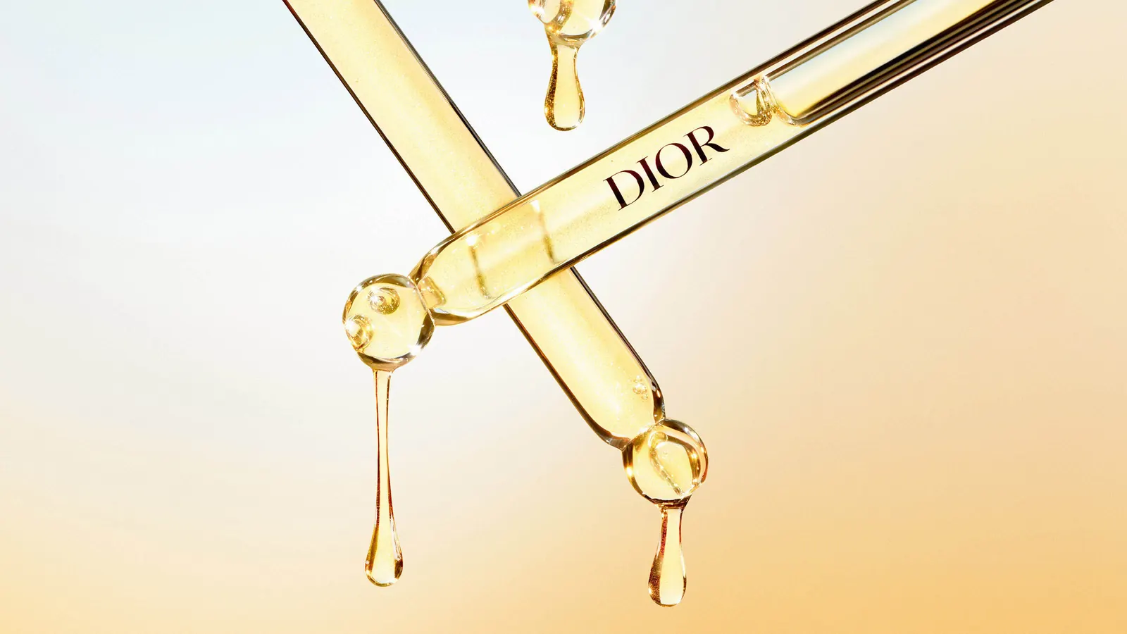 Dior Solar Self-Tanning Drops application dropper detail with floral arrangement