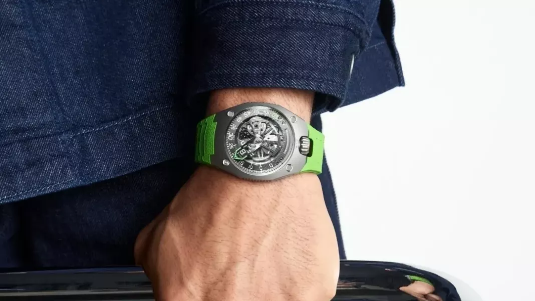 URWERK UR-150 Scorpion: Satellite Hours Redefined in 50 Pieces