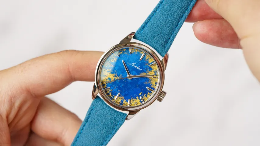 AWAKE WATCH - ROYAL BLUE Seeking the gold of time