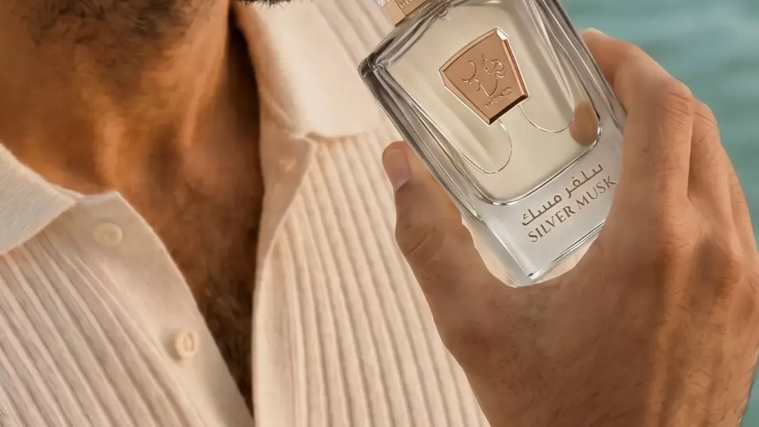 HIND AL OUD - Fresh Like a Secret Inside Hind Al Ouds Silver Musk Summer Campaign