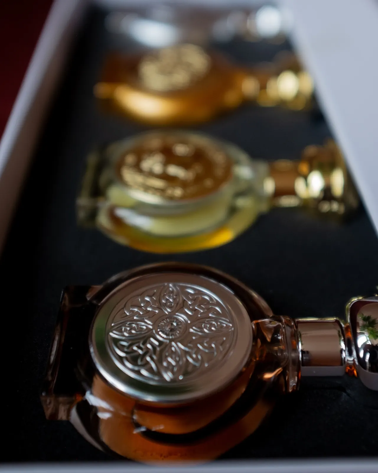 Boadicea the Victorious Floral Gift Set box containing Heroine, Empire, Valiant and Almas travel-format fragrances