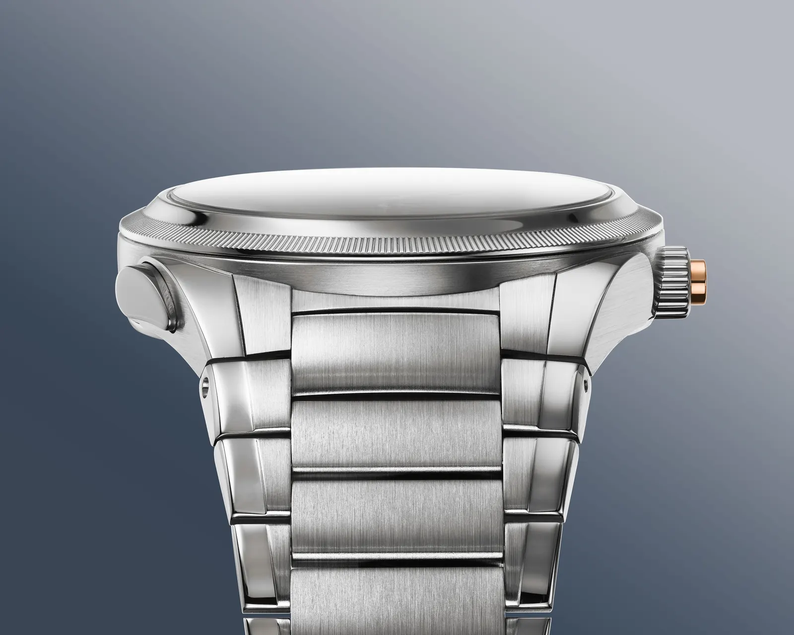 Parmigiani Fleurier TONDA PF Minute Rattrapante platinum edition, knurled bezel and clean three-hand dial
