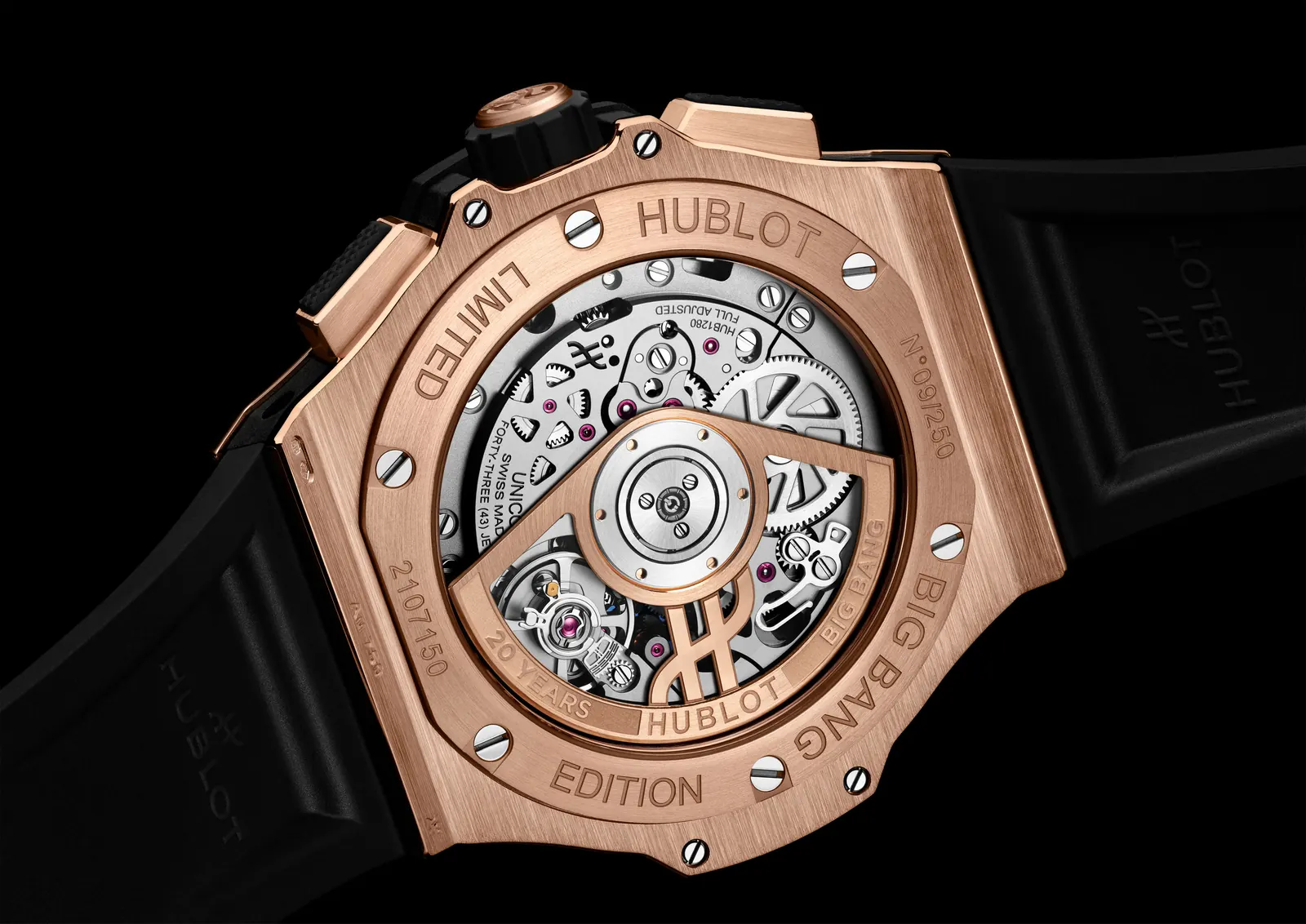 Hublot Big Bang 20th Anniversary King Gold Ceramic caseback engraved with 20 Years Hublot Big Bang on 22K King Gold oscillating weight