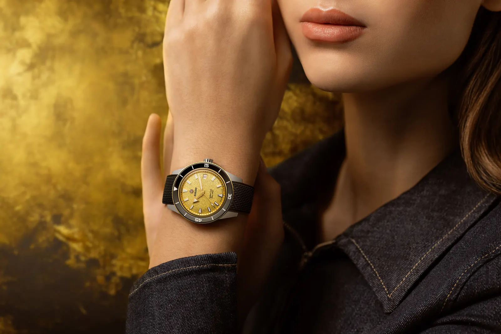 Rado Captain Cook Shimmering Intensity case back with embossed seahorses and screw-down crown detail