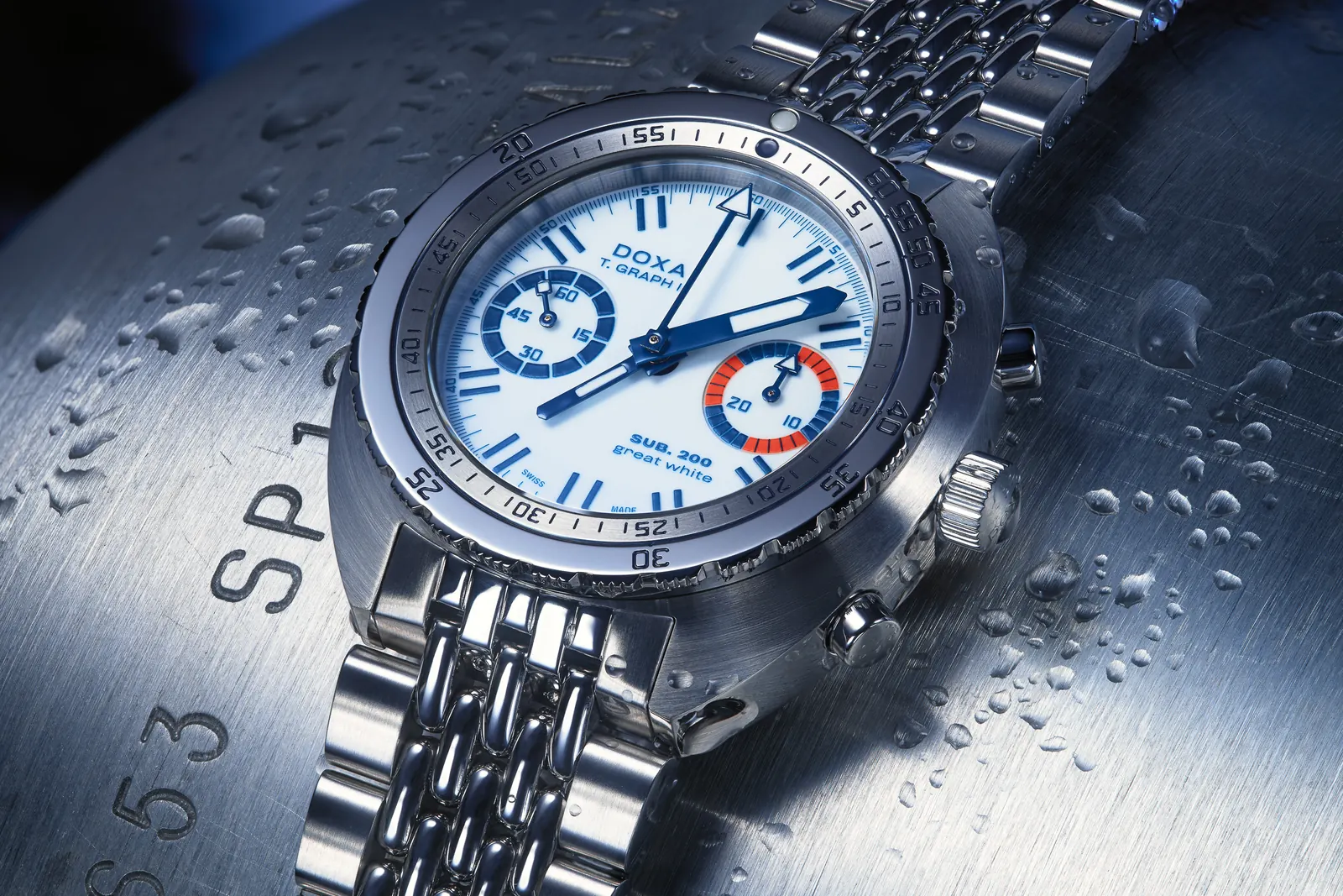 DOXA SUB T.Graph II Great White Topper Edition dial close-up showing fully luminous Super-LumiNova BGW9