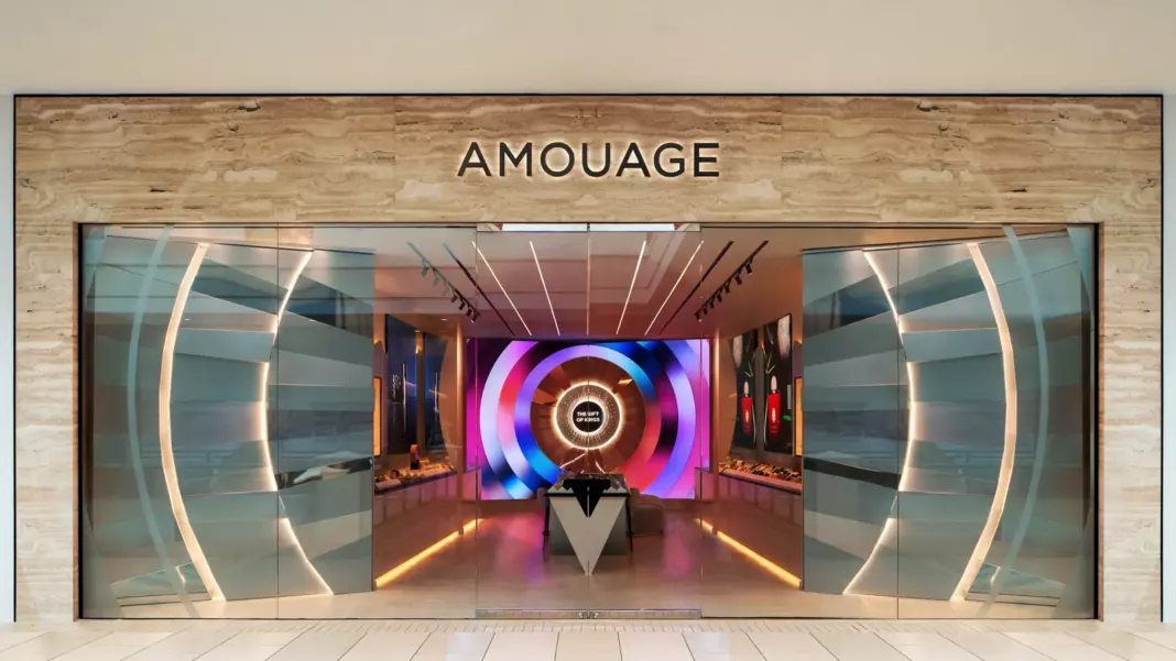 WORDPRESS-001-10 Amouage at Aventura Mall: A Synthwave Boutique in Miami