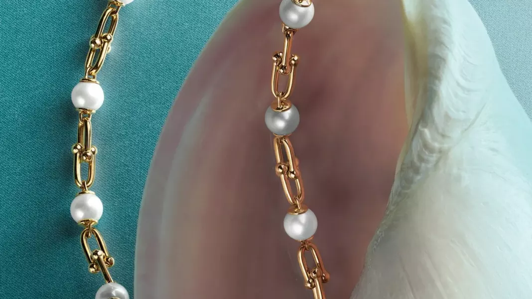 Tiffany HardWear with Freshwater Pearls: Gold, Lustre, and a 1962 Archive