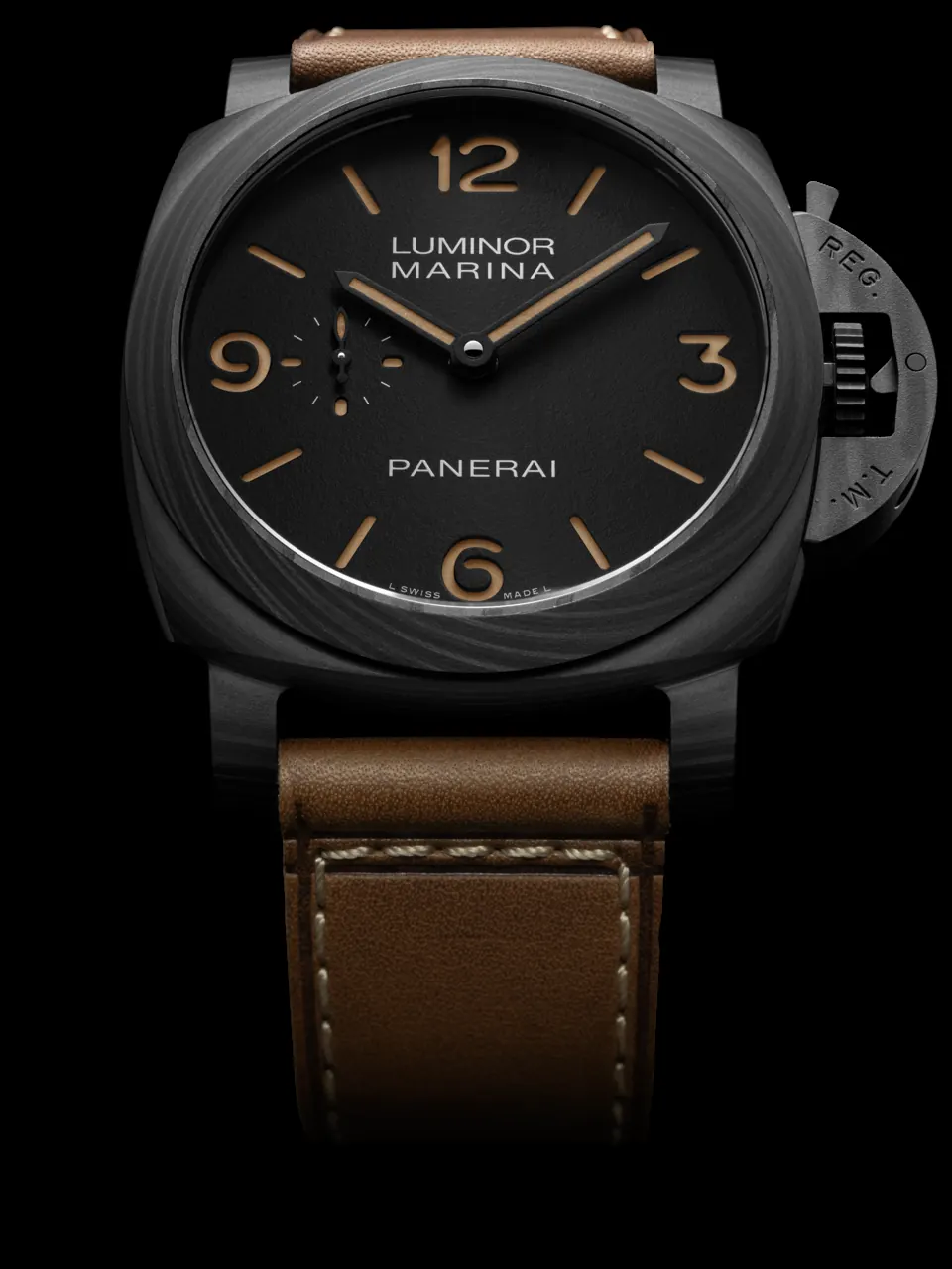 Panerai Luminor Marina PAM01707 Carbotech case front view with vintage sandwich dial