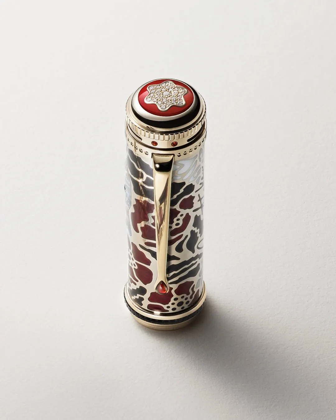 Montblanc Writers Edition Bram Stoker Limited Edition 8 solid 18K gold fountain pen with garlic and wild rose enamel floral design