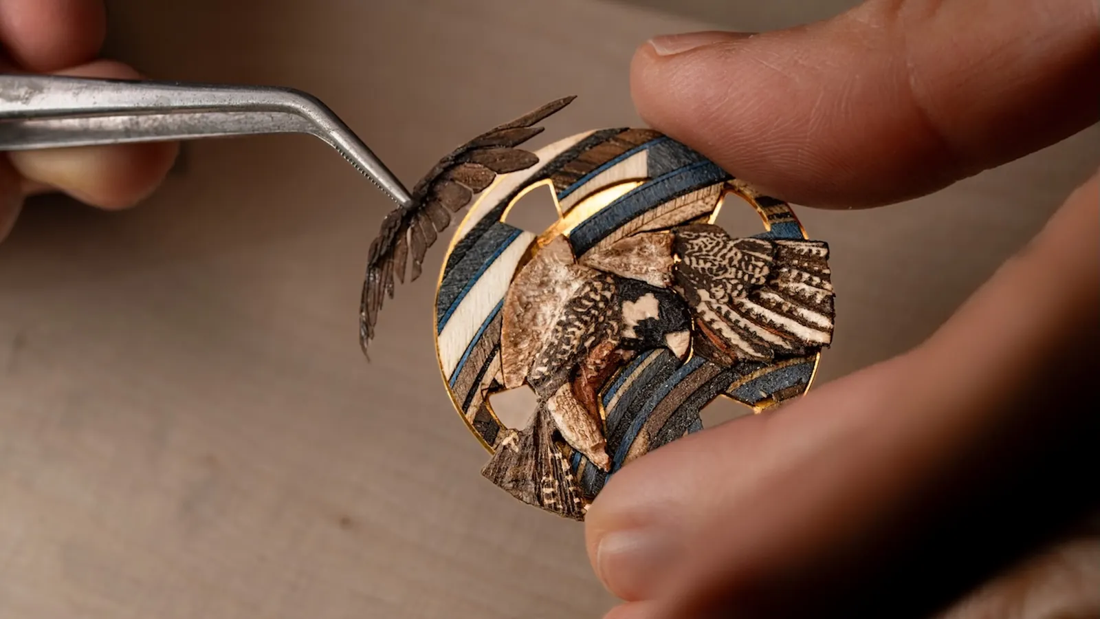 Vacheron Constantin M&eacute;tiers d'Art Tribute to the Animal Kingdom Feathersnake dial with lophophore feathers on 42mm white gold case