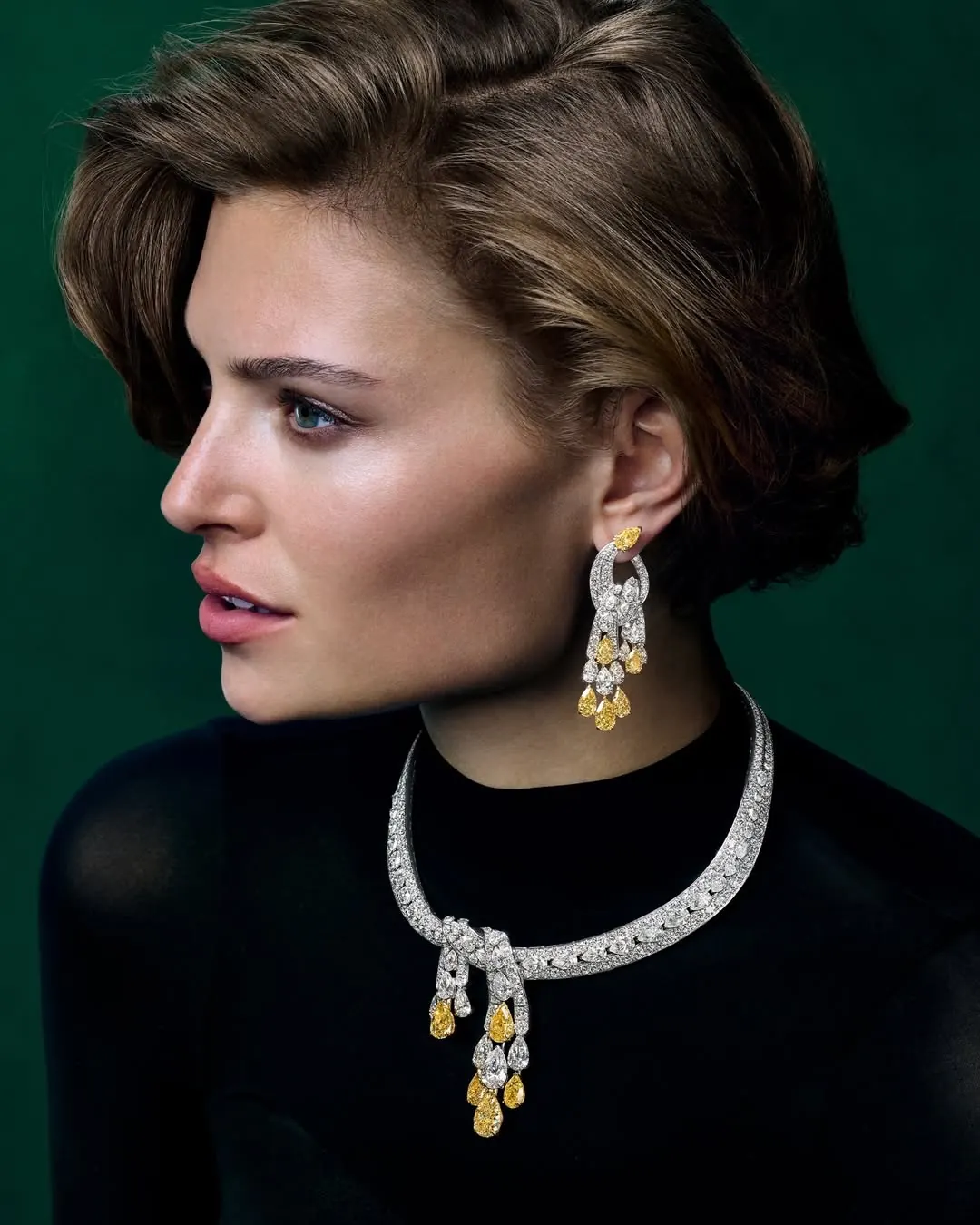 Graff Tilda's Bow High Jewellery necklace with 62 carats of Fancy Intense Yellow and white diamonds