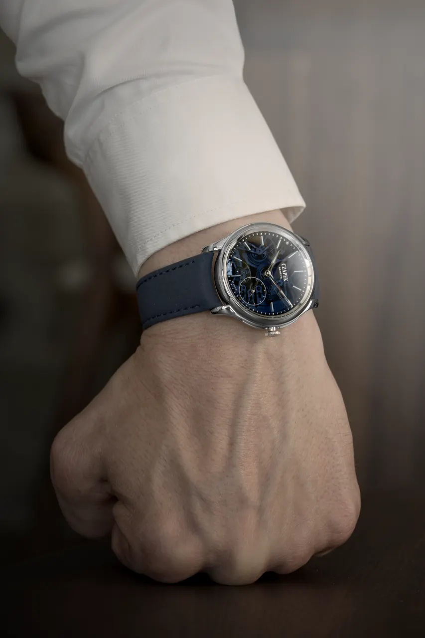 Czapek Calibre SXH7 skeletonised movement detail