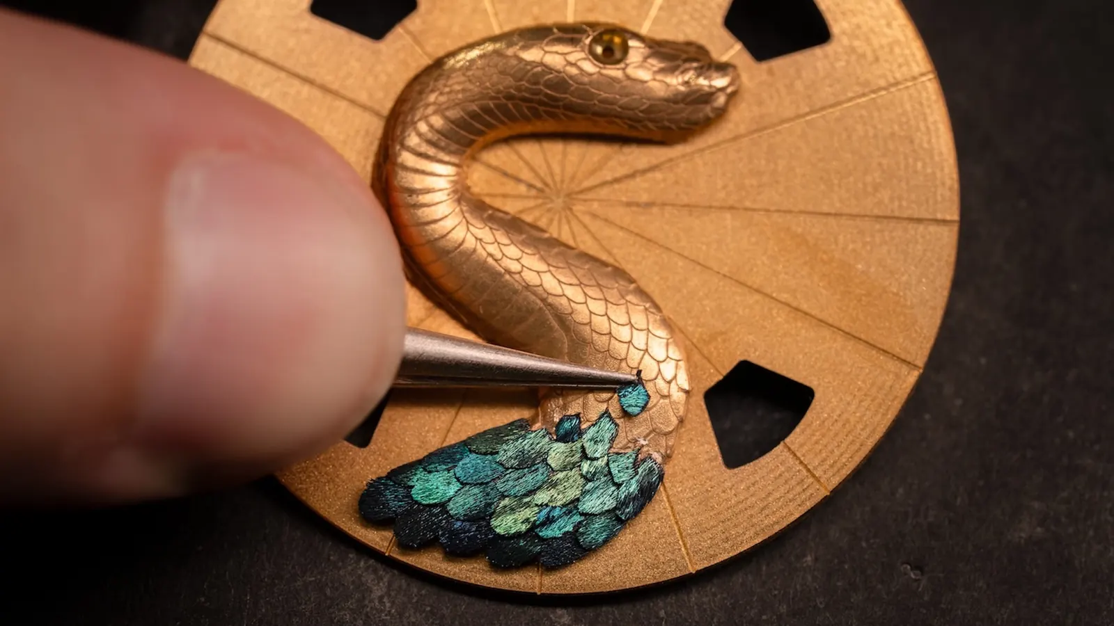 Vacheron Constantin Glassoctopus dial with hand-sculpted transparent glass octopus on guilloché gold base